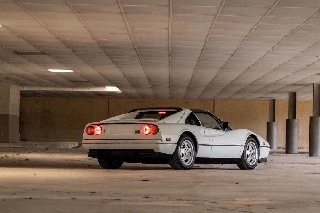 1988 Ferrari 328 GTS - Image 9 of 31