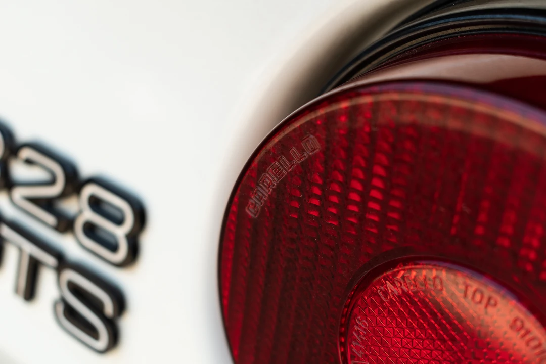 1988 Ferrari 328 GTS - Image 21 of 31