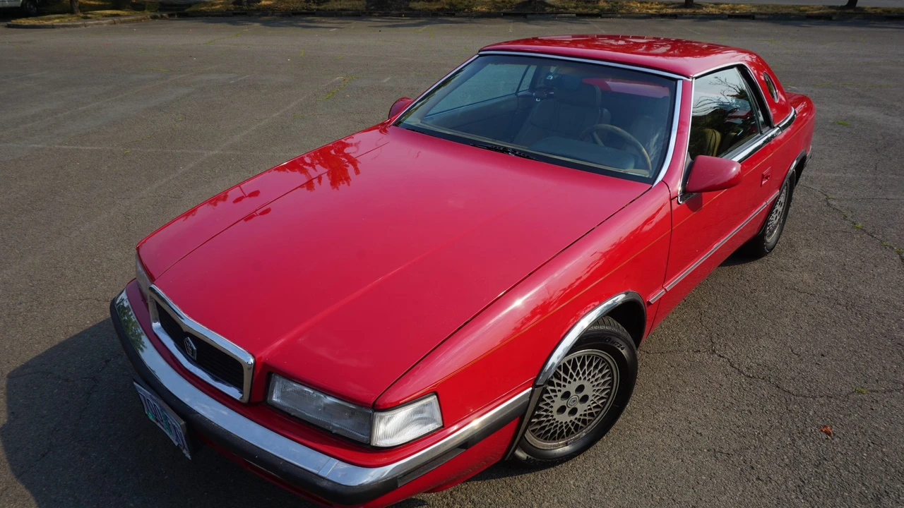 1989 Chrysler TC by Maserati - Image 2 of 31