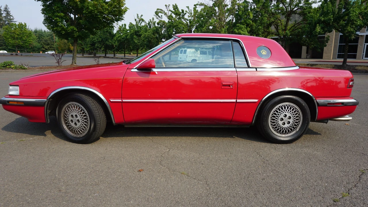 1989 Chrysler TC by Maserati - Image 4 of 31