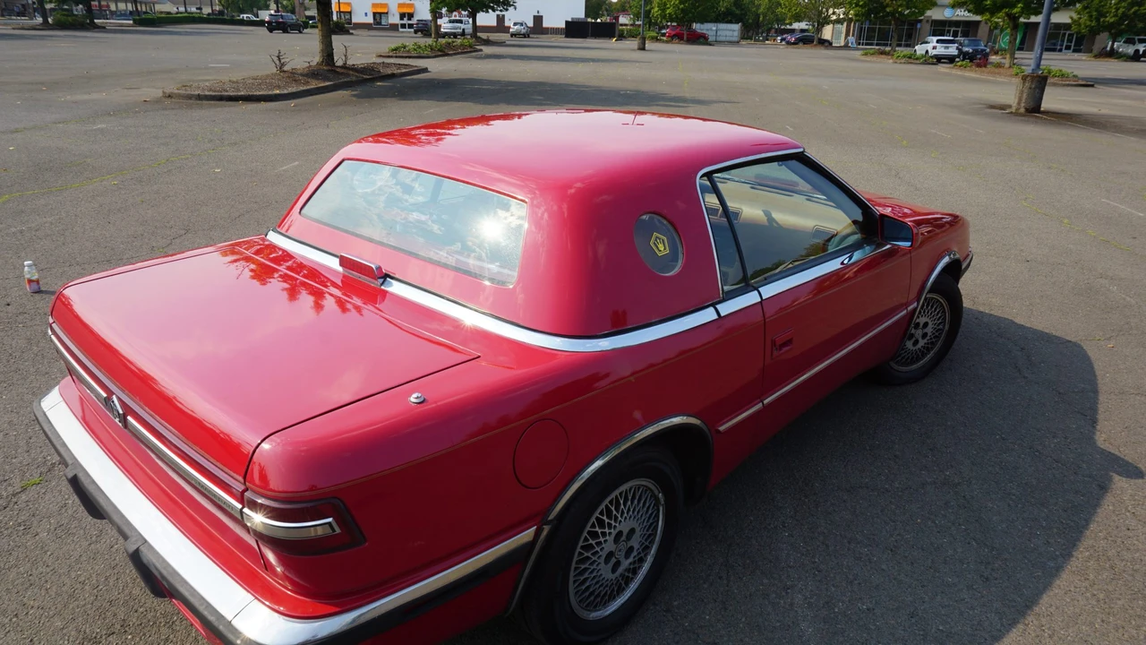1989 Chrysler TC by Maserati - Image 25 of 31