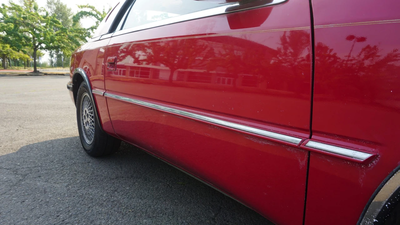 1989 Chrysler TC by Maserati - Image 26 of 31