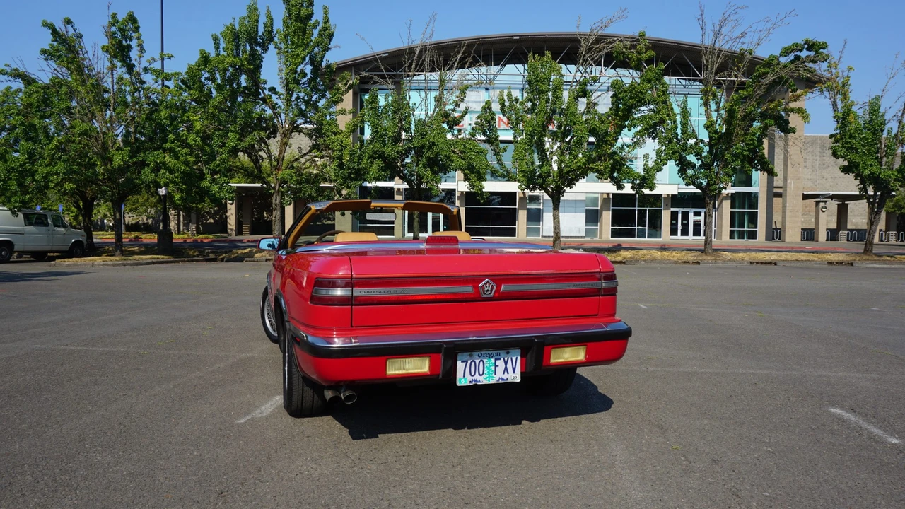 1989 Chrysler TC by Maserati - Image 14 of 31