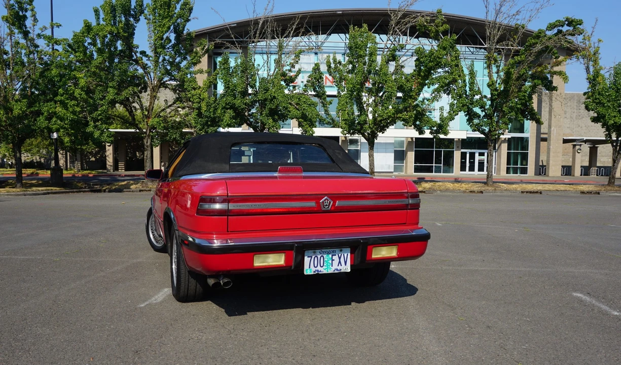 1989 Chrysler TC by Maserati - Image 20 of 31