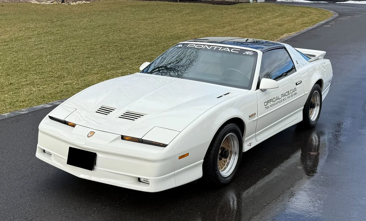 1989 Pontiac Firebird Trans Am 3rd Gen - Image 31 of 31