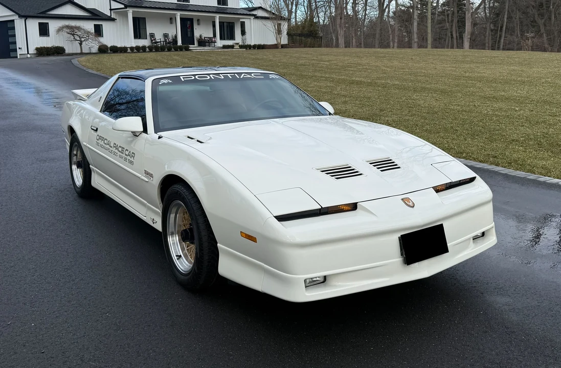 1989 Pontiac Firebird Trans Am 3rd Gen - Image 5 of 31