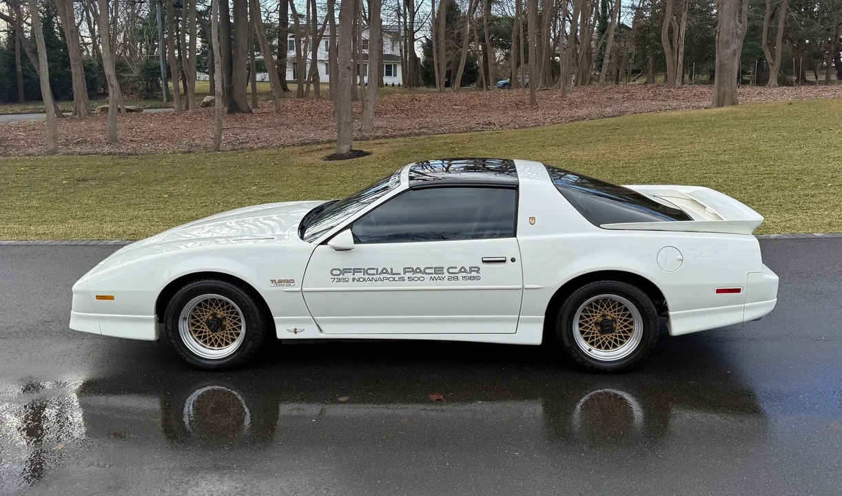 1989 Pontiac Firebird Trans Am 3rd Gen - Image 26 of 31