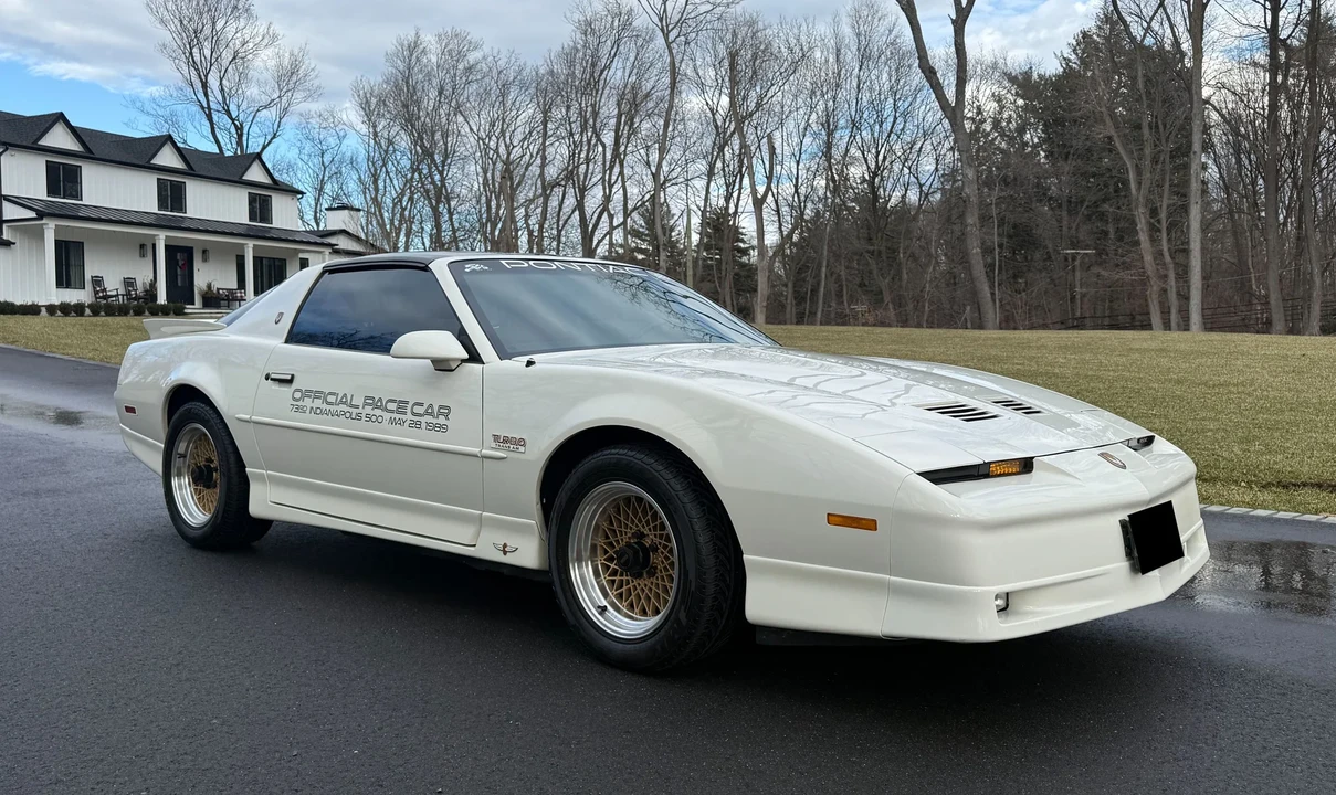 1989 Pontiac Firebird Trans Am 3rd Gen - Image 8 of 31