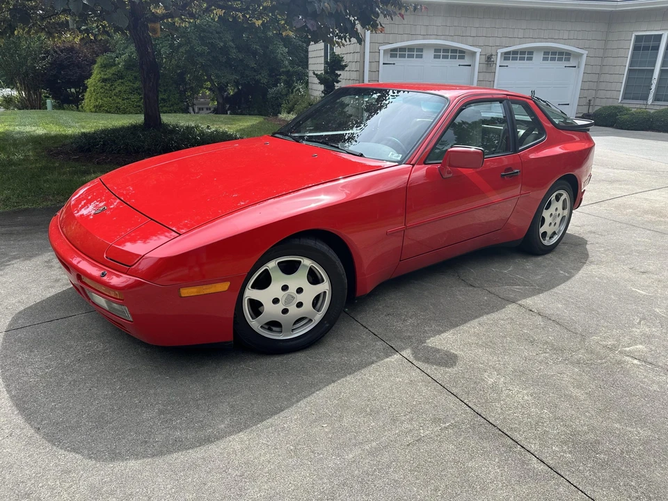 1989 Porsche 944 Turbo - Image 11 of 31