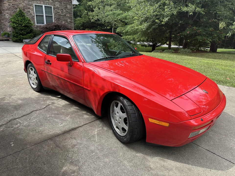 1989 Porsche 944 Turbo - Image 4 of 31