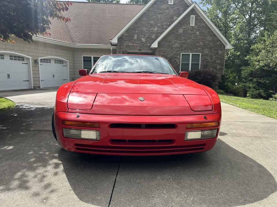1989 Porsche 944 Turbo - Image 3 of 31