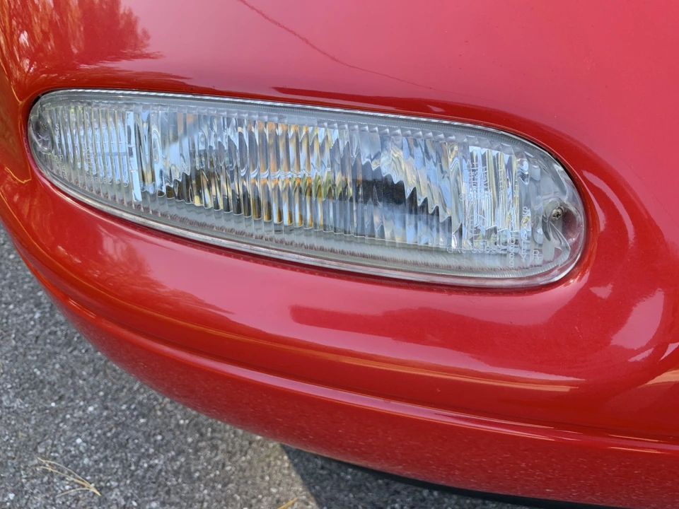 1990 Mazda NA MX-5 Miata - Image 22 of 31