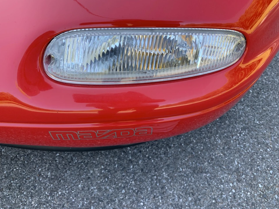 1990 Mazda NA MX-5 Miata - Image 23 of 31