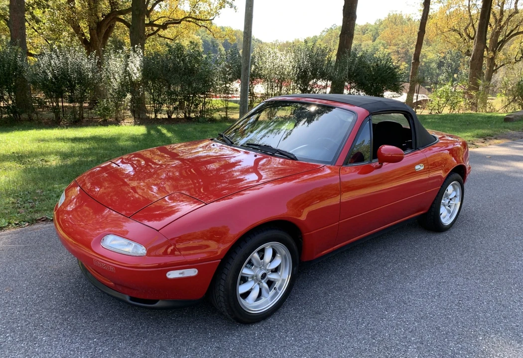 1990 Mazda NA MX-5 Miata - Image 2 of 31