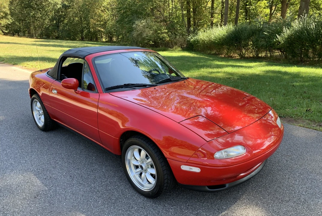 1990 Mazda NA MX-5 Miata - Image 6 of 31