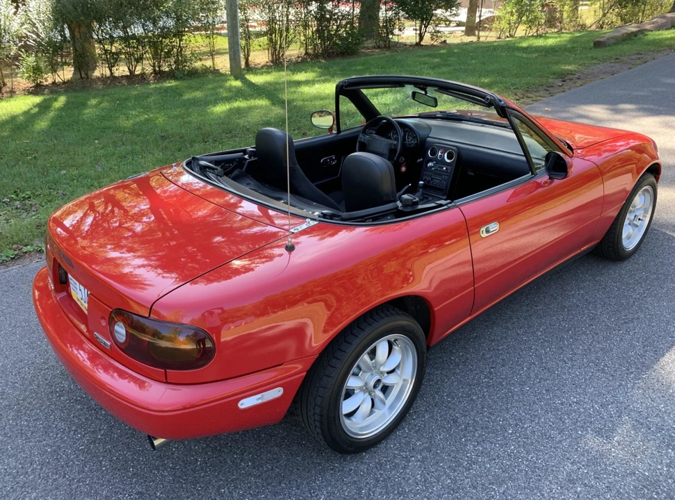 1990 Mazda NA MX-5 Miata - Image 10 of 31