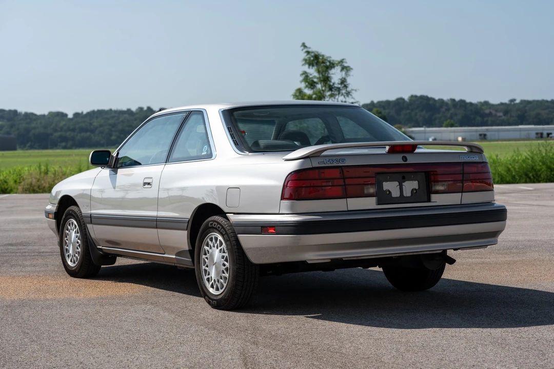 1990 Mazda MX-6 1st Gen - Image 15 of 31