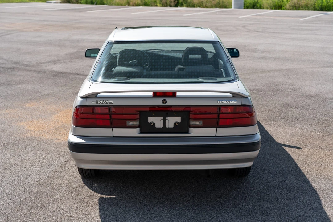 1990 Mazda MX-6 1st Gen - Image 18 of 31