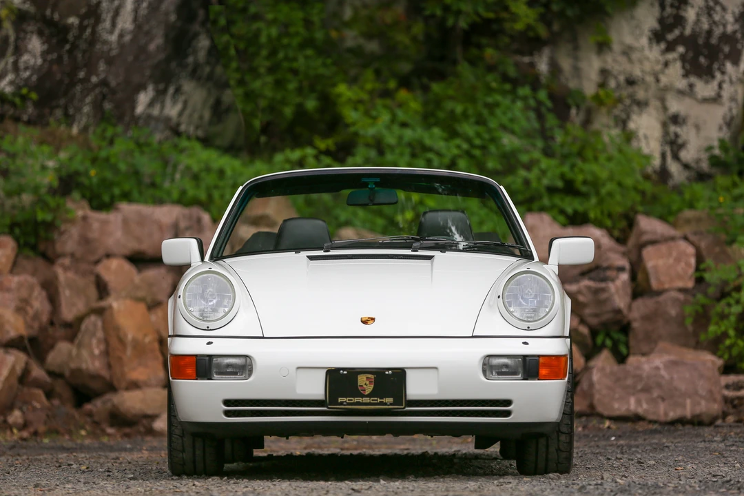 1990 Porsche 964 Carrera 4 - Image 8 of 31