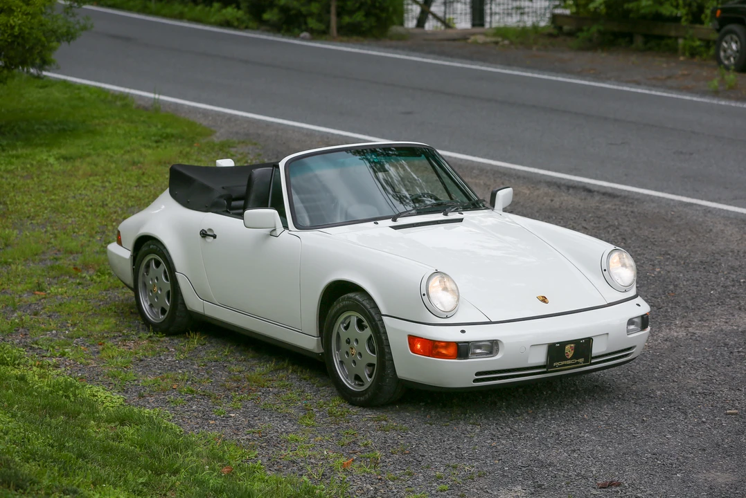1990 Porsche 964 Carrera 4 - Image 14 of 31