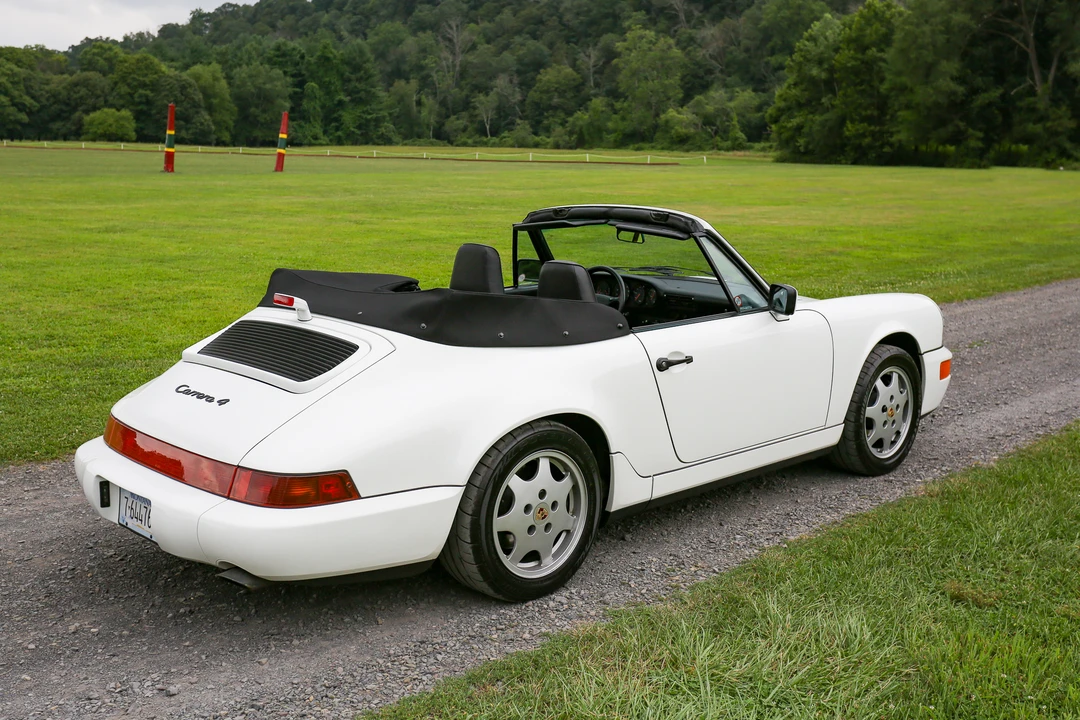 1990 Porsche 964 Carrera 4 - Image 19 of 31
