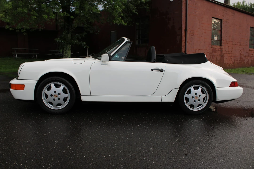 1990 Porsche 964 Carrera 4 - Image 28 of 31