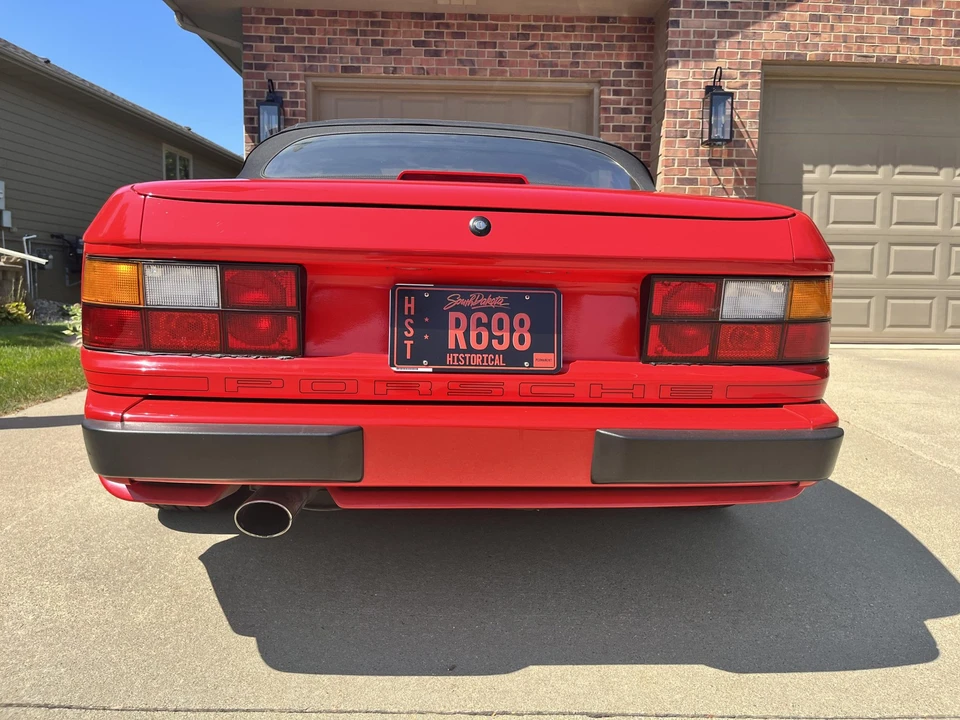 1990 Porsche 944 S2 - Image 10 of 31