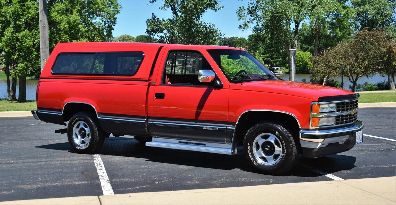 1991 Chevrolet C/K 4th Gen - Image 18 of 31