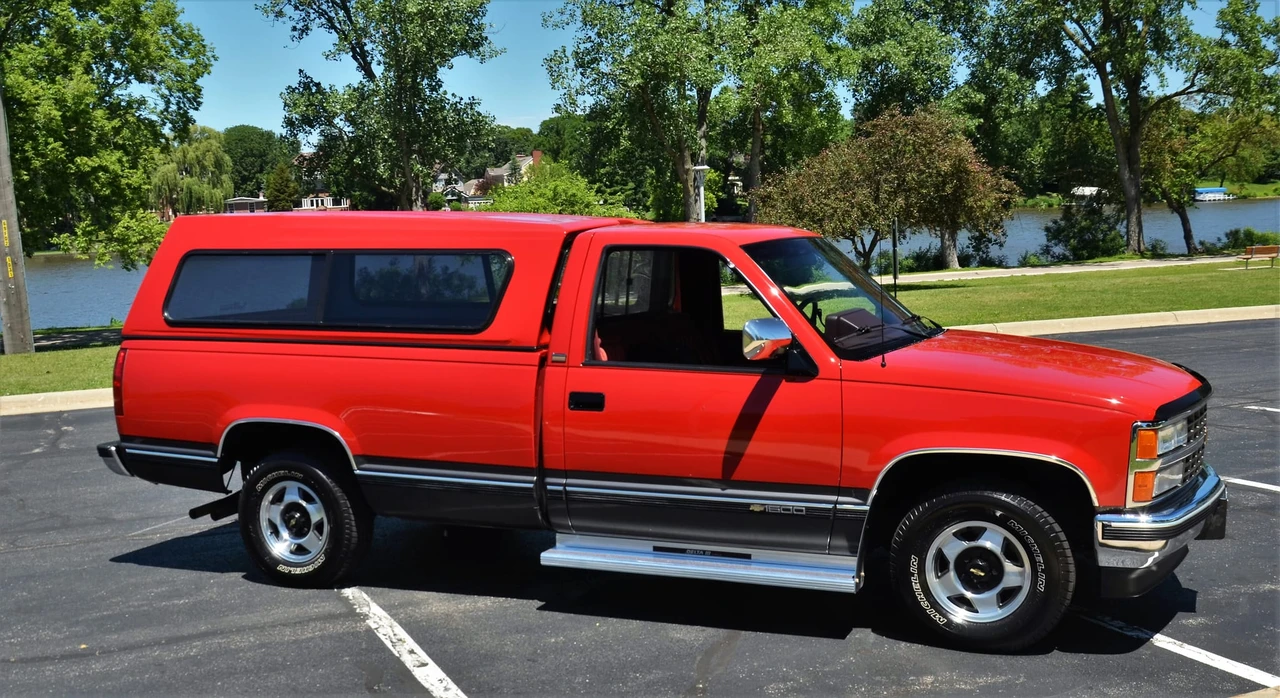 1991 Chevrolet C/K 4th Gen - Image 20 of 31