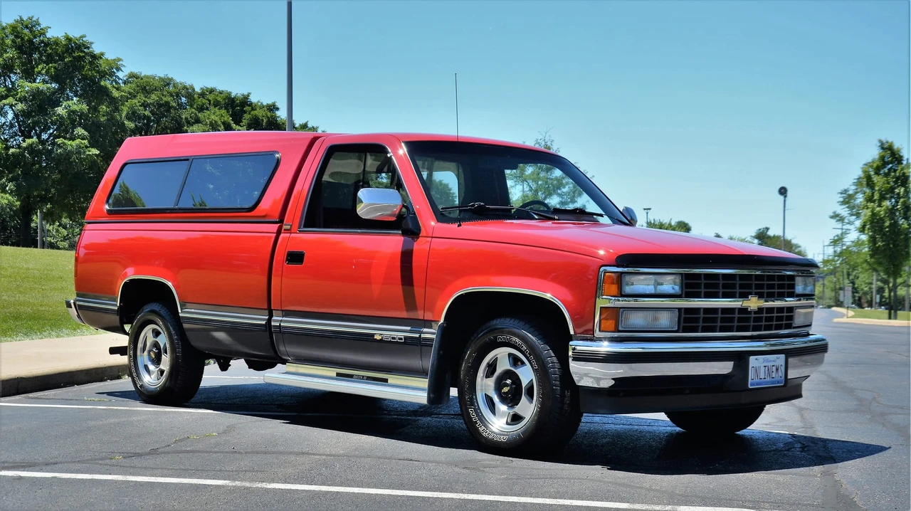 1991 Chevrolet C/K 4th Gen - Image 19 of 31