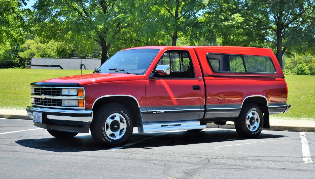 1991 Chevrolet C/K 4th Gen - Image 3 of 31