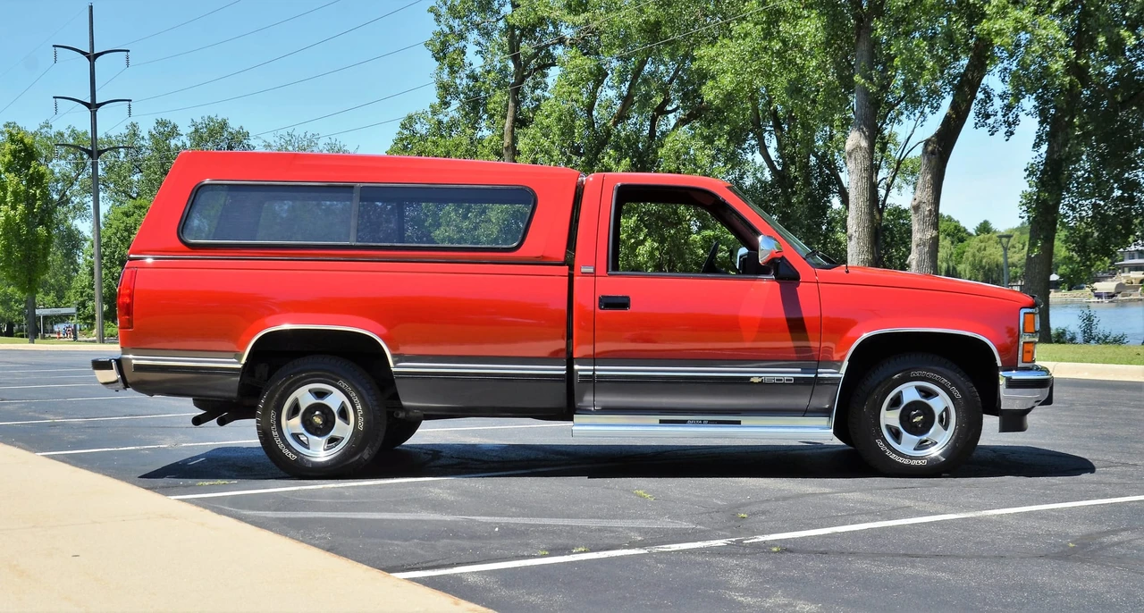 1991 Chevrolet C/K 4th Gen - Image 24 of 31