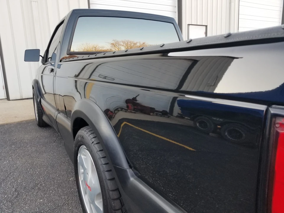 1991 GMC Syclone - Image 26 of 31