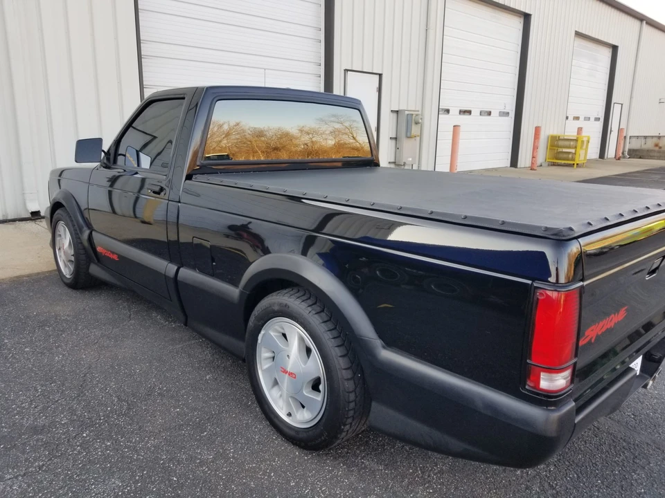 1991 GMC Syclone - Image 13 of 31