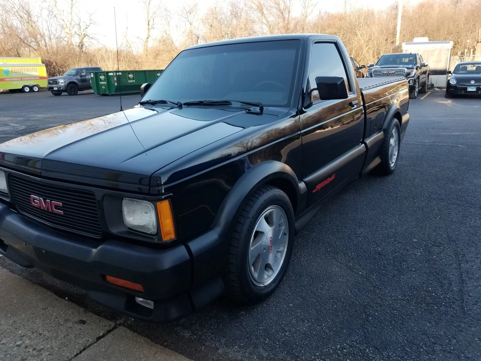 1991 GMC Syclone - Image 8 of 31