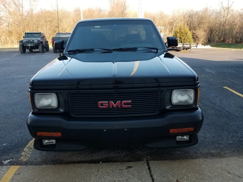 1991 GMC Syclone - Image 5 of 31