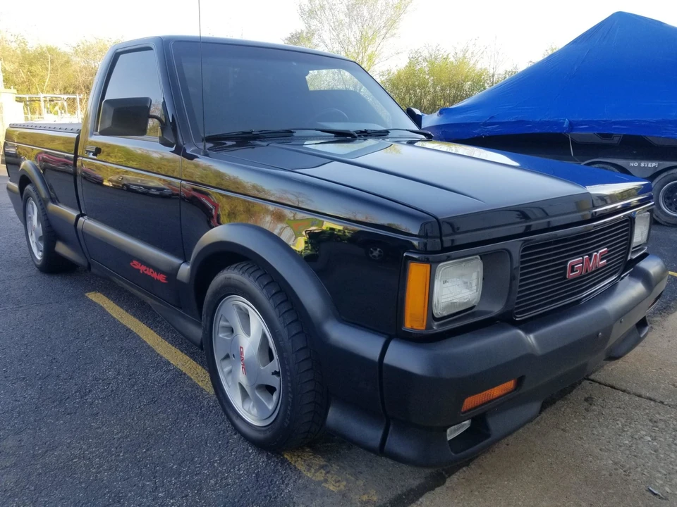 1991 GMC Syclone - Image 3 of 31