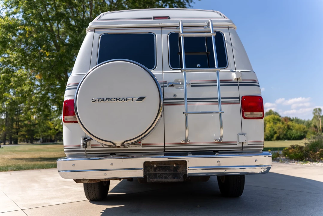 1991 GMC G-series Van - Image 25 of 31