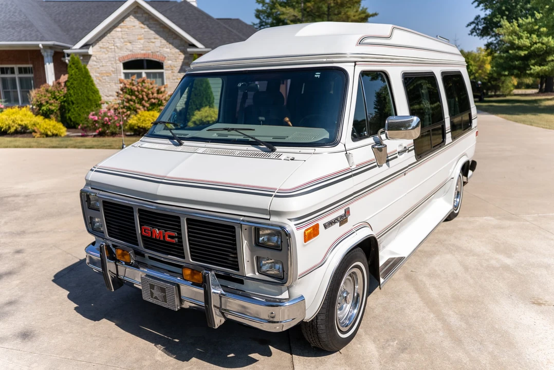 1991 GMC G-series Van - Image 13 of 31