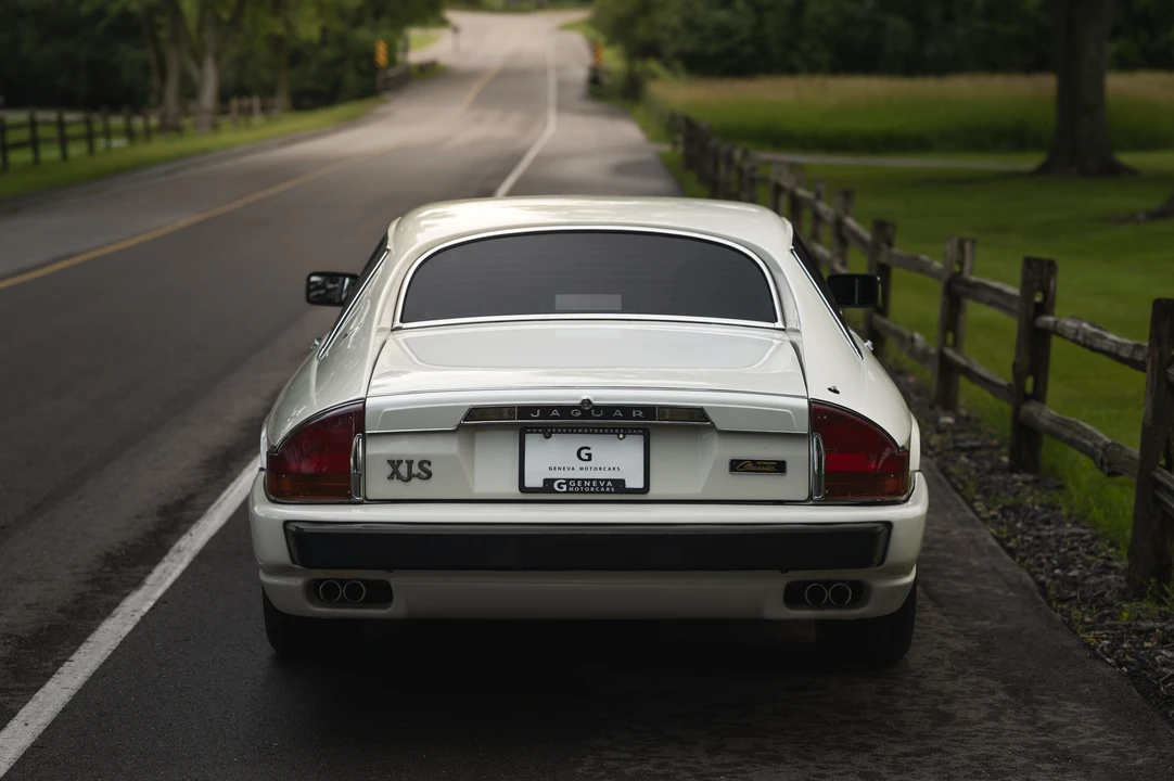 1991 Jaguar XJS Pre-Facelift V12 - Image 16 of 31