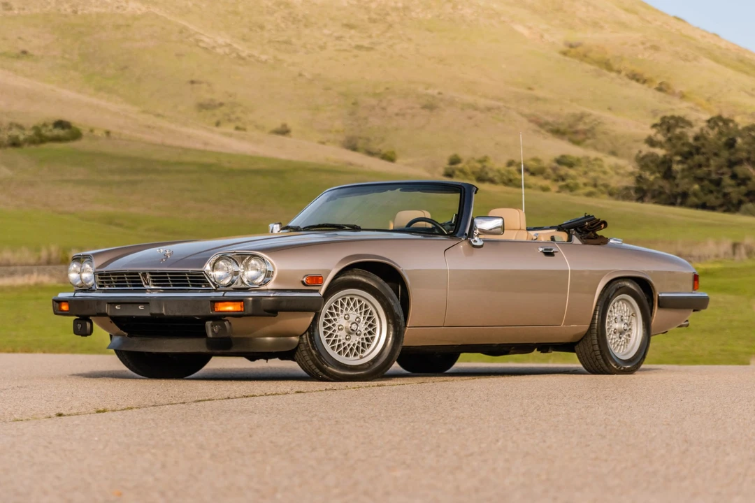 1991 Jaguar XJS Convertible - Image 2 of 31