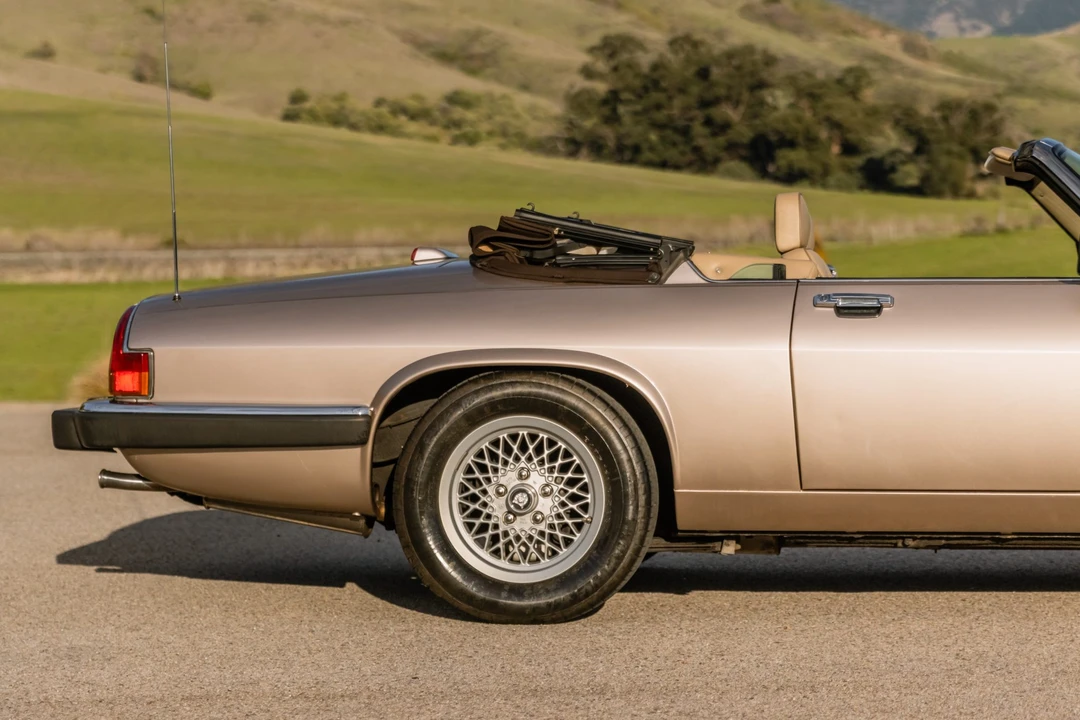 1991 Jaguar XJS Convertible - Image 23 of 31