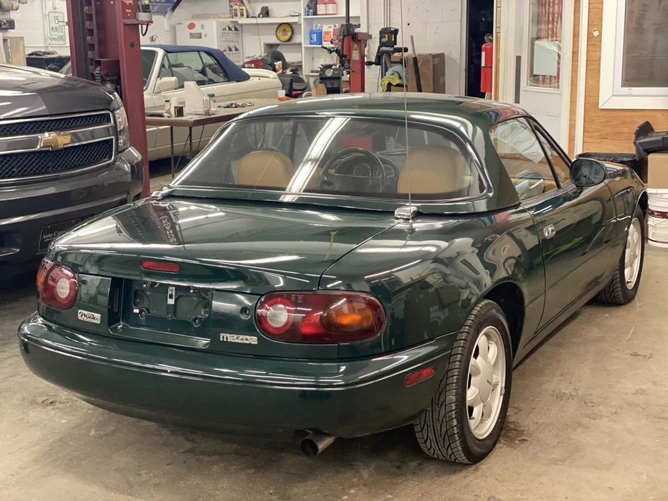 1991 Mazda NA MX-5 Miata - Image 27 of 31