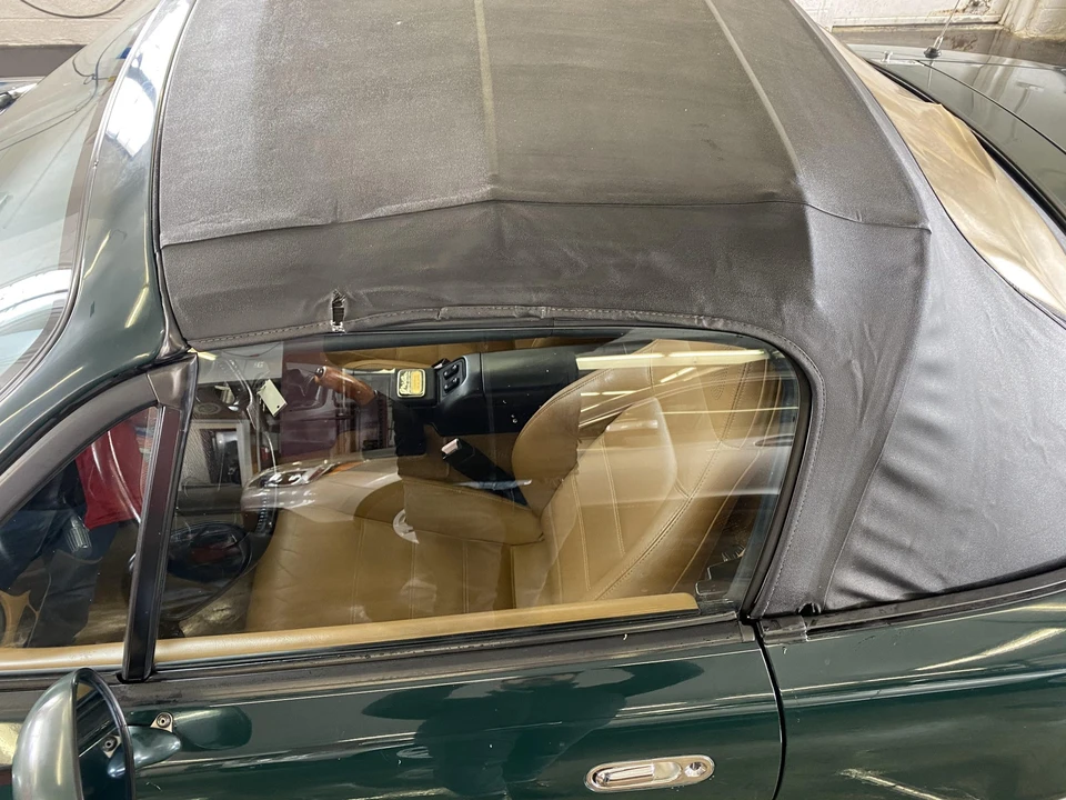 1991 Mazda NA MX-5 Miata - Image 29 of 31