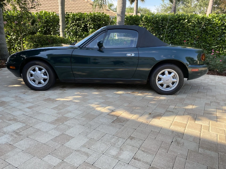 1991 Mazda NA MX-5 Miata - Image 5 of 31