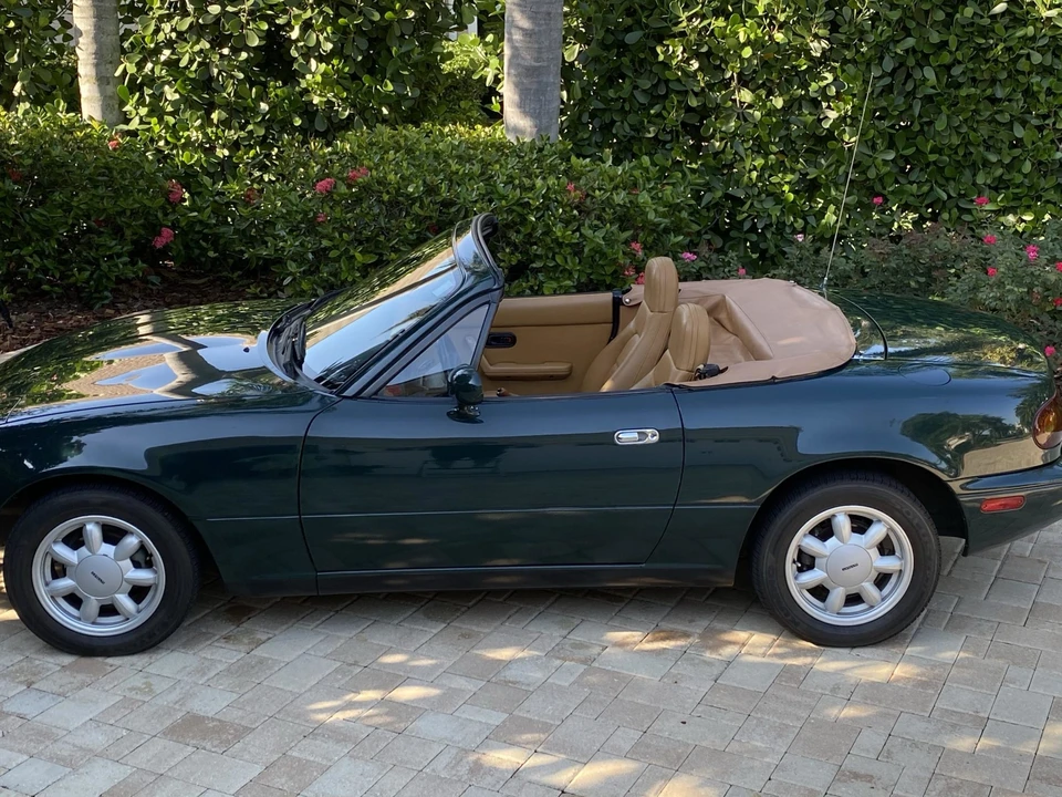 1991 Mazda NA MX-5 Miata - Image 29 of 31