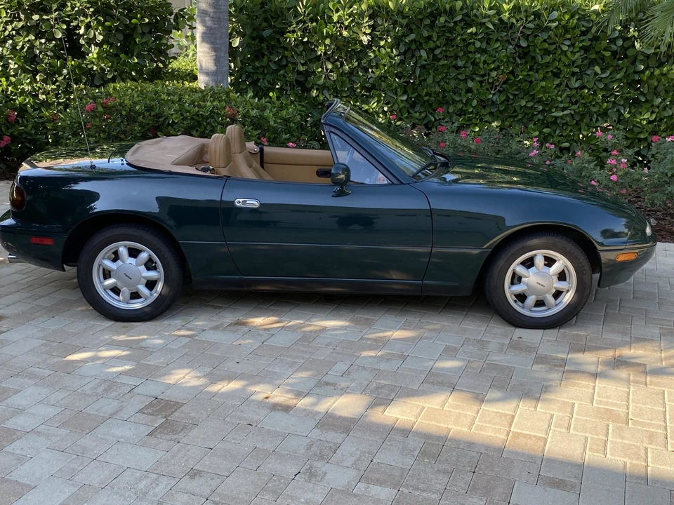 1991 Mazda NA MX-5 Miata - Image 21 of 31
