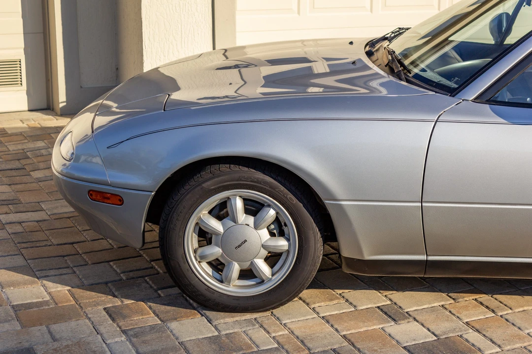 1992 Mazda NA MX-5 Miata - Image 13 of 31