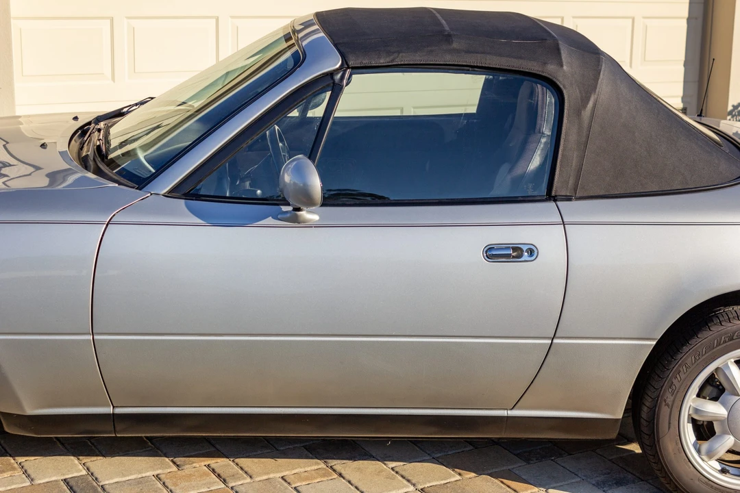 1992 Mazda NA MX-5 Miata - Image 14 of 31