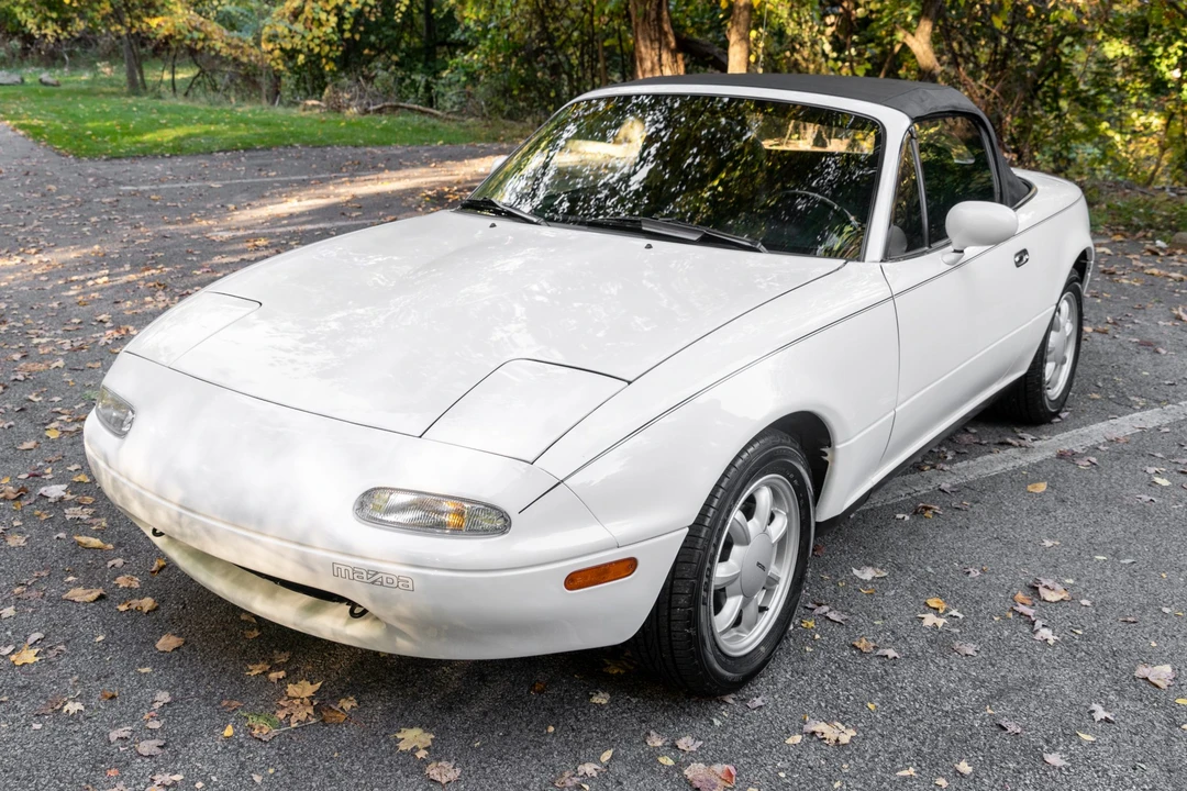 1992 Mazda NA MX-5 Miata - Image 5 of 31
